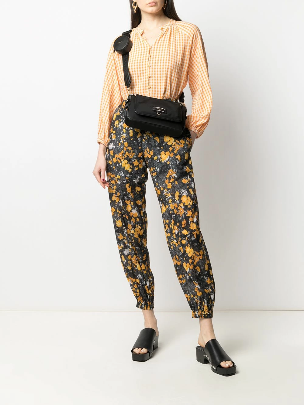 Bally Sac à bandoulière Elenia à logo gravé Un Tarif Préférentiel sacs à bandoulière & besaces femme 4 Bally sac à bandoulière Elenia à logo gravé